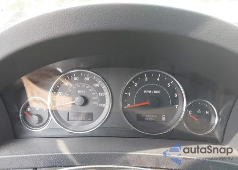 2009 Jeep Grand Cherokee Laredo z USA, uszkodzony, nr VIN 1J8GR48K99C534037